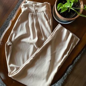 Khaki dress pant